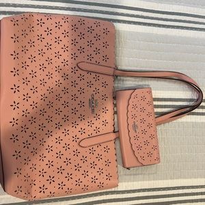 Pink Avenue Tote and Matching Wallet